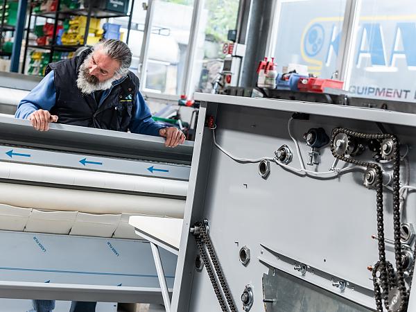 building a drying ironer